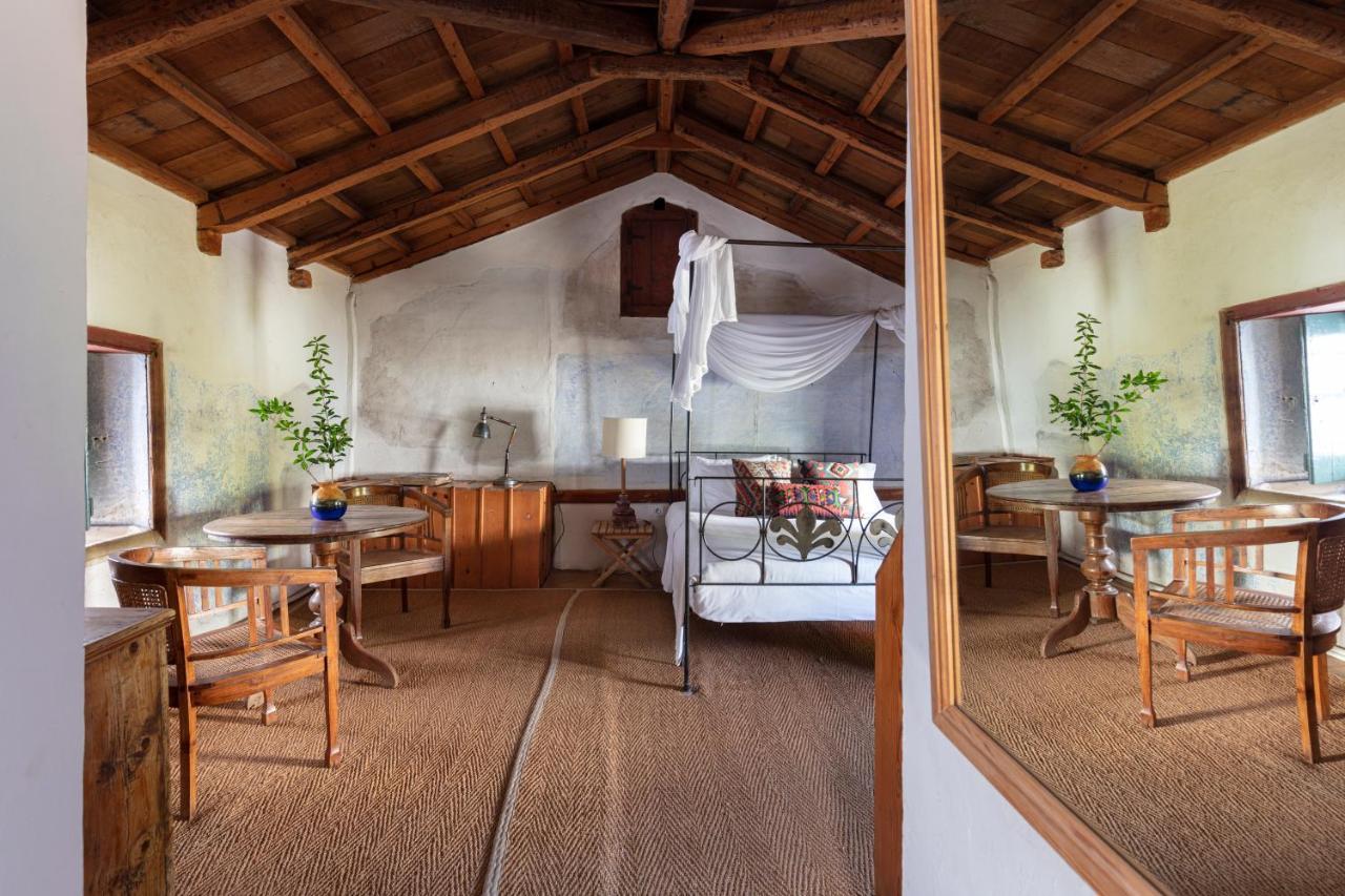 Bratsera Boutique Hotel ไฮดรา ภายนอก รูปภาพ