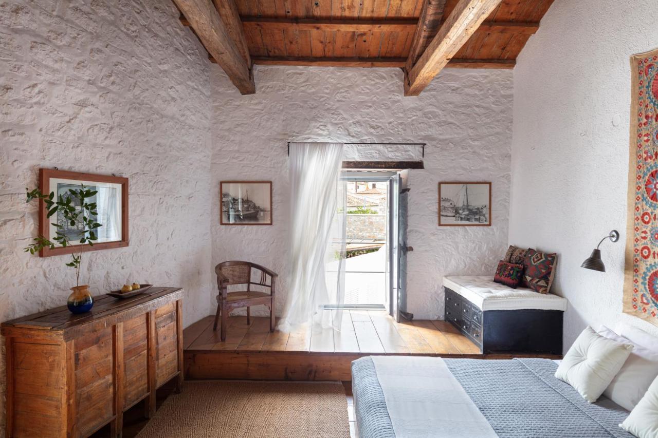 Bratsera Boutique Hotel ไฮดรา ภายนอก รูปภาพ